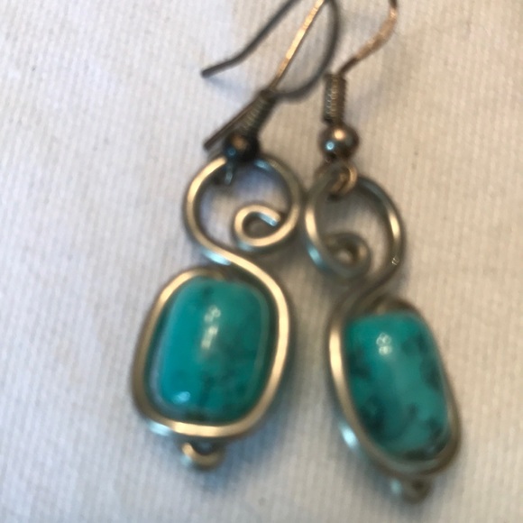 Necklace and Custom Earrings Set - Picture 6 of 7